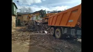 Empiezan los trabajos de desescombro en las viviendas afectadas por incendios