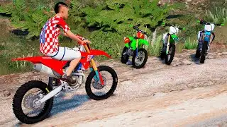 GTA V: MODS - ACHEI ESSAS MOTOS ABANDONADA NO MEIO DA TRILHA
