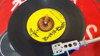 Junior Byles &ndash; Pharaoh Hiding