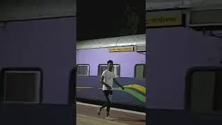 SHANTI EXPRESS 🚂🚃🚃 TRAIN NUMBER 19310 INDORE TO GANDHINAGAR।                      IT RUNS EVERY DAY