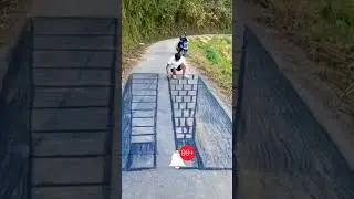Crazy Floor Optical Illusion 😱😍 | #viral #shorts #opticalillusion
