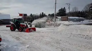 Kioti NX6010 Front mount snowblower