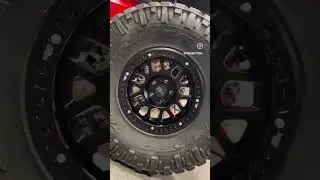 Name a better combo Nitto tire x Dirty Life wheels #short #offroad #jeepjk #overlander