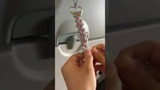 macrame pattern - cross knot and overhand knot 🪢