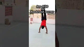 Day 2/30 days handstand journey 🤸🏻✨... #handstandworkout #calisthenics #calistenia #youtubeshorts