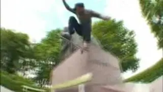 Enjoi - Bag Of Suck - Louie Barletta.wmv