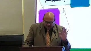 جانب من الجلسة الثانية ومن الابحاث التى عرضت بالجلسة