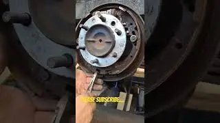 Toyota Hiace Rear Brake Shoes Replacement #shorts #shortvideo #toyota #hiace
