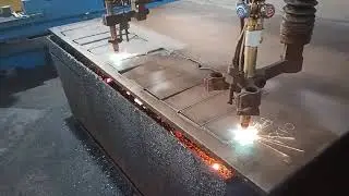 Gas cutting metal