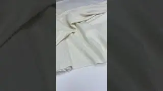 Белый твид Chanel в клетку с люрексом