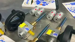Mini Screw Lift Jack | Manual Lifting Screw Mechanism | Germany | Traveling Nut | Hand Crank