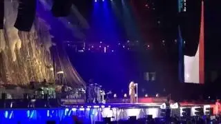 Rihanna - Diamonds [Tribute to Nice] (Anti World Tour - Lille - Stade Pierre-Mauroy)