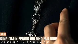 King Chain Fenrir Holding Mjlonir Viking Necklace - Epic Loot Shop