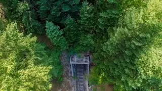TUNNEL 13