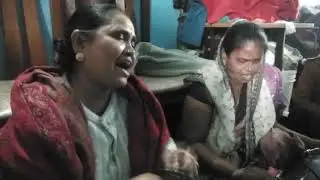 Jay mata di 🙏🙏🙏🪔 hamare ghar mein hamari maa hai ye log gana ga rahi hai ap logo Kaisa laga 