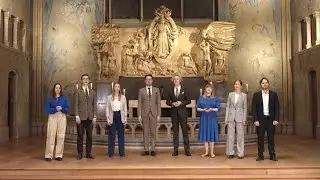 S&aacute;ga: Lay a Garland - R. Pearsall