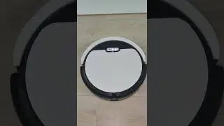 Look what that is?#funny #robotvacuum #shorts #homeappliance #sweeping #amazonfinds #Gift #amazon