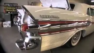 1957 Pontiac Bonneville by Scared Shiftless