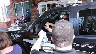 Mt  Bethel Ice Cream Drive Thru for First Responders