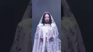 Jennie 'Seoul City' Intro at MMA 2025 🤩🤍 #shorts #jennie