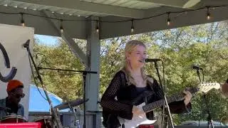 Let Me Down Easy - Daisy Jones & The Six