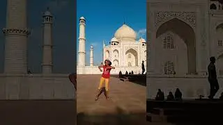Song dance # chamak chamak teri dance shorts at Taj Mahal #trending #subscribe#shorts