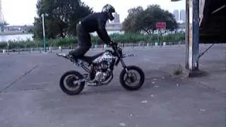 cpi sm250 機車花式特技練習(矮橋孤輪篇)
