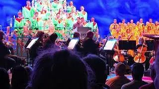 The EPCOT Candlelight Processional 2025, featuring the talented Luis Fonsi