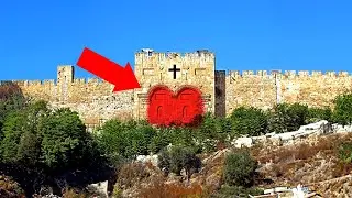 Das Tor, das bis zur Ankunft Jesu versiegelt war, hat sich gerade ge&ouml;ffnet