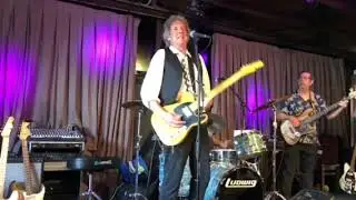 Dennis Spencer and Tall Guy Blues Band &ldquo;Rock Me Baby&rdquo;