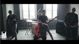 ABOVE US THE WAVES - 