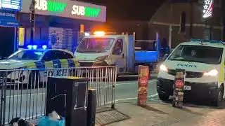 NOVEMBER 25, 2024 🚗 A CAR CRASHED INTO ICELAND IN BEARWOOD, SMETHWICK, BIRMINGHAM 🚔