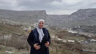 بنتي جتي من بغداد واخذناهه سفره للجبال.       شوفوا ردت فعلها 🥹🥹🗻🗻