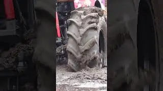 Jeep Monster Mega Truck Bounty Hole