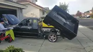 Testing out the zrack dancing bed on my 86 toyota lowrider minitruck 2