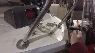 Чистка привального бруса катера