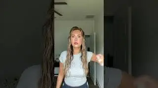 1 Product Hair Routine with Hairdresser&rsquo;s Invisible Oil Primer #bumbleandbumble #shorts