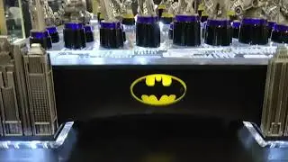 DC Comics Batman Gotham City Light Up Chess Set