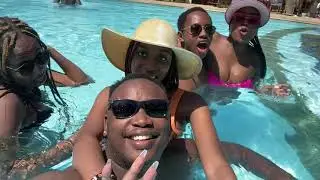 DIANI VLOG//002 🏖 BAOBAB BEACH RESORT