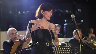 Caro Garza y  D'Ávila Jazz Big Band