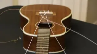 Как поменять струны на укулеле