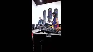 Deva Mala shama Kari - singer-Aishwarya Shirley