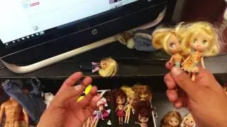 up-close lps blythe and Polly Pocket comparison review