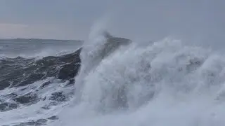 Massive Rogue Wave off Canada's West Coast Set Record!