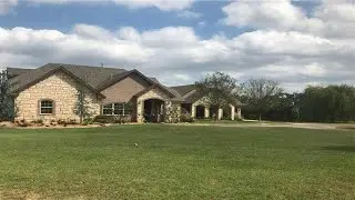 2720 Merrell Lane, Seminole, OK Presented by Derek Henley.