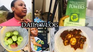 A REALISTIC DAYS IN THE LIFE OF A BUSINESS OWNER AND A CONTENT CREATOR 