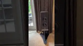 AVID HiFi Reference system playing Fan Fare for the Common Man
