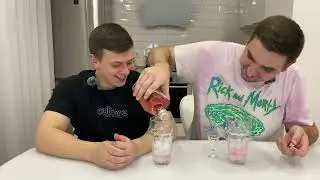 выпиваем BARRISTER PINK GIN