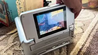 Playing Audiovox VBP2000 Portable VCR VHS Player & Carrying Case 5&rdquo; LCD Open Box Working