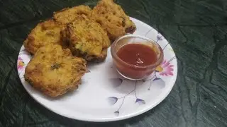 Crispy and tasty snack # evening snack # aalu bread pakoda # indian street food # mamma ki rasoi 